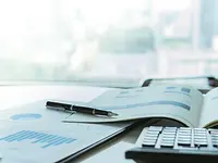 gr-ir-stock-photo_financial-report