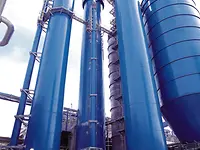 Bleaching towers